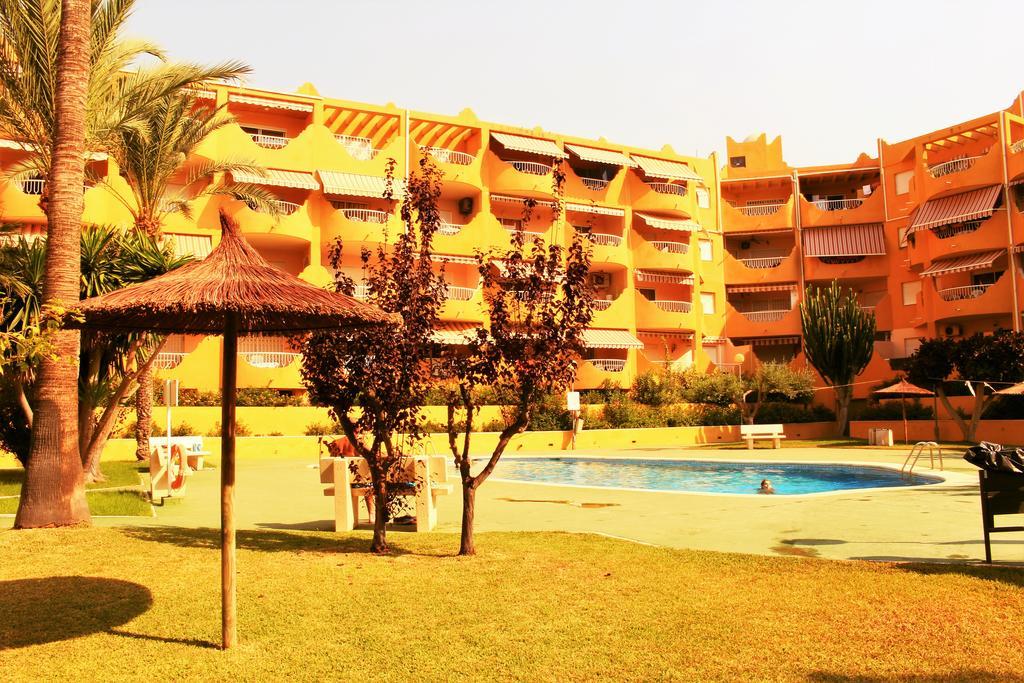 אל קאמפיו Coveta Beach Apartament מראה חיצוני תמונה